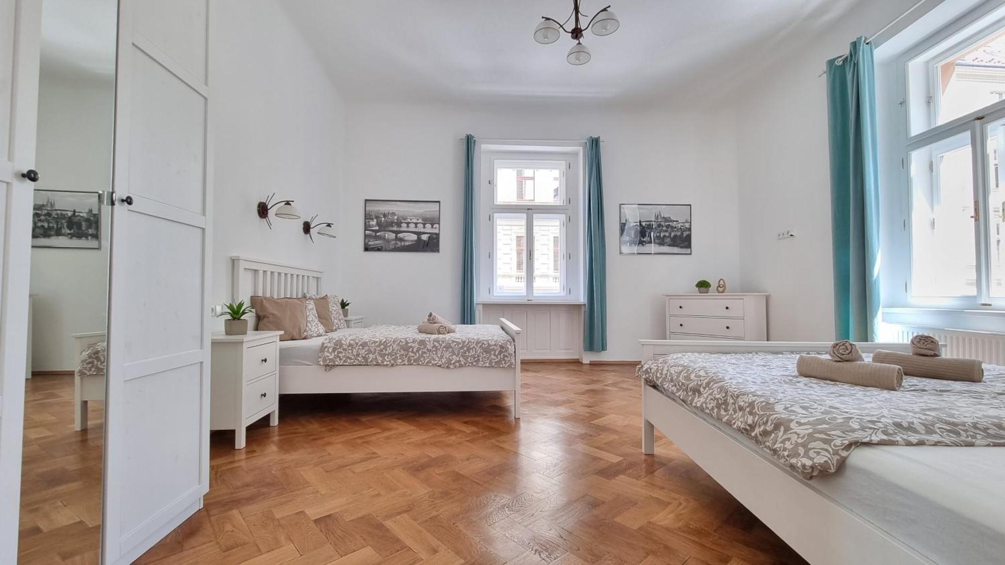 Finnem Tyrsova Apartment *